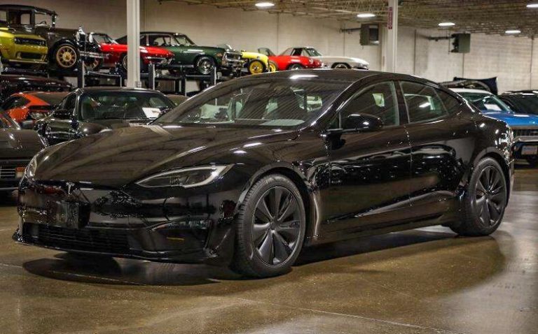 AutoHunter Spotlight: 2022 Tesla Model S