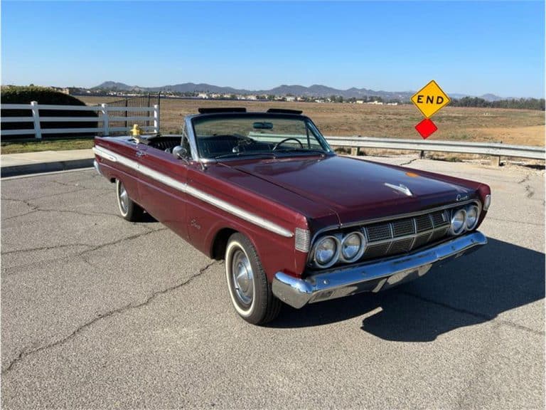Pick of the Day: 1964 Mercury Comet Caliente convertible