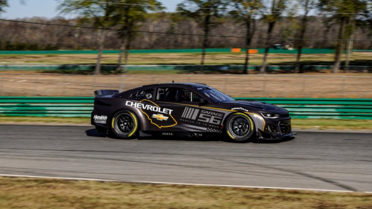 Garage 56 tests NASCAR Camaro for 24 Hours of Le Mans