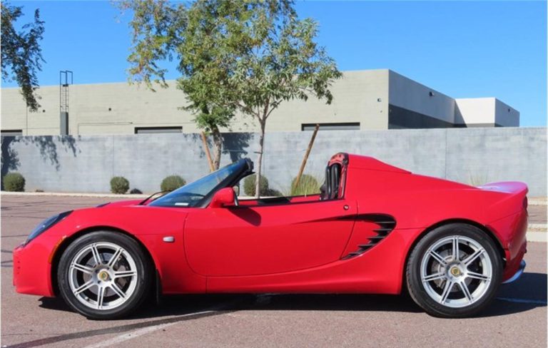 Pick of the Day: 2005 Lotus Elise