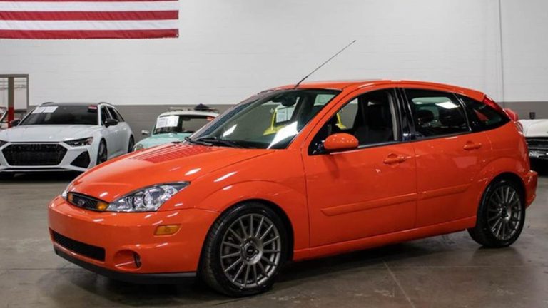 Pick of the Day: 2004 Ford Focus SVT