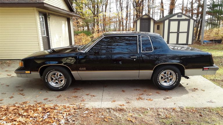 Pick of the Day: 1987 Oldsmobile 442