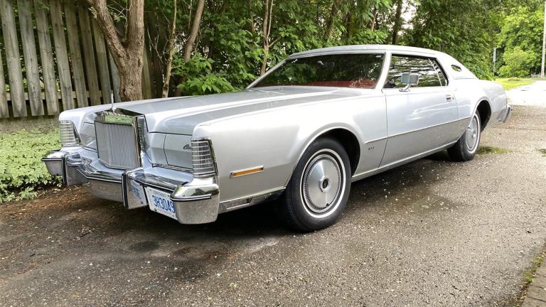 Pick of the Day: 1975 Lincoln Continental Mark IV