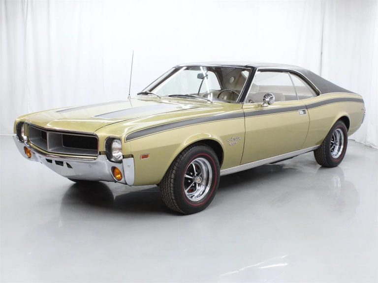 Pick of the Day: 1968 AMC Javelin SST