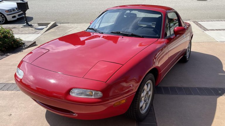 Pick of the Day: 1991 Mazda Miata