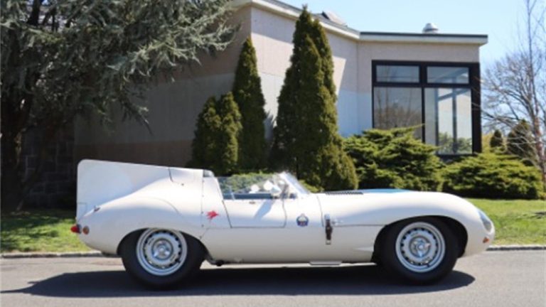Pick of the Day: 1967 Jaguar D-type Replica