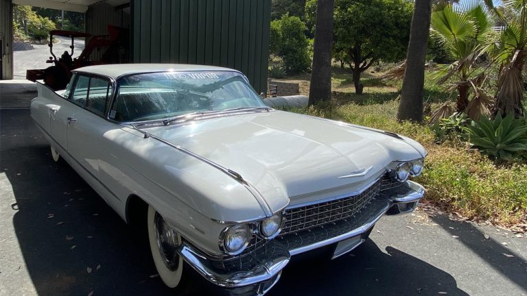 Pick of the Day: 1960 Cadillac Series 62