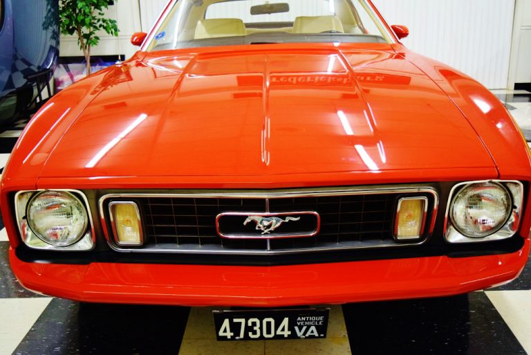 AutoHunter Spotlight: 1973 Ford Mustang
