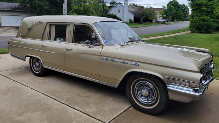 Pick of the Day: 1963 Flxible-Buick Hearse