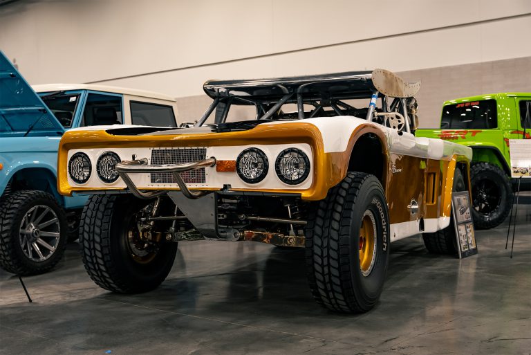 Interesting Finds: 1971 Ford Bronco