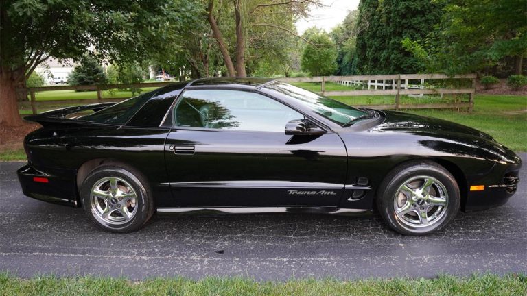 Pick of the Day: 1998 Pontiac Firebird Trans Am