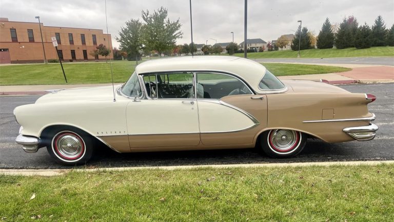 Pick of the Day: 1956 Oldsmobile 98 Holiday