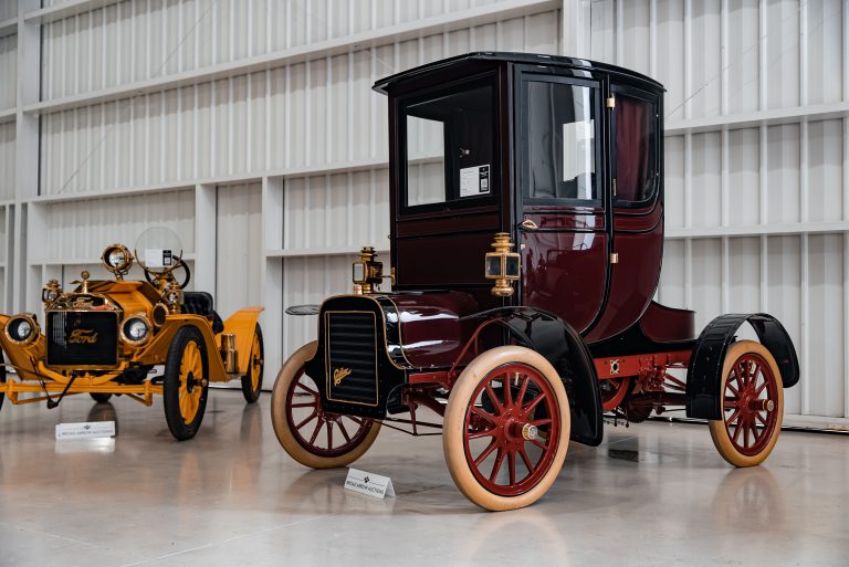 Interesting Finds: 1907 Cadillac Model M