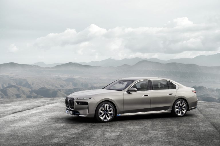 Review: 2024 BMW 7 Series