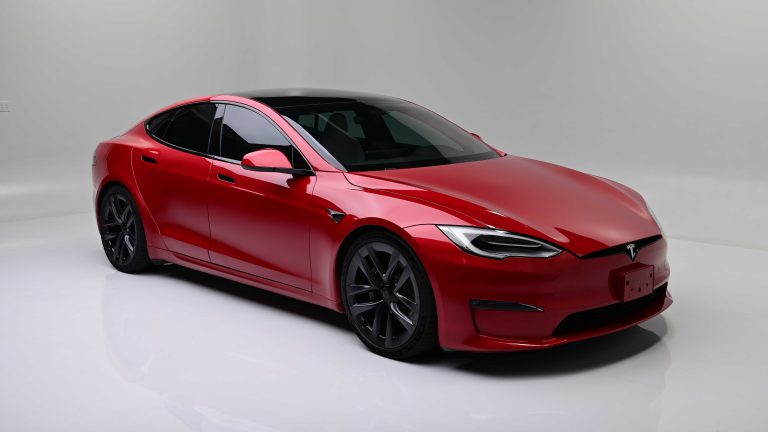 Showroom Showcase: 2021 Tesla Model S Plaid